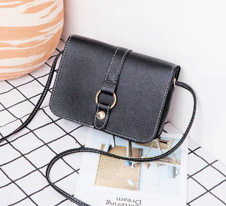 Trendy Women's Shoulder Bag - Simple Crossbody Chain Bag